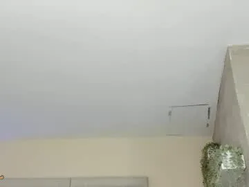 keirahartz live stage