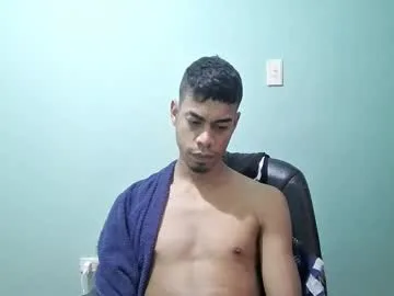 Photo of latinbigcrazy