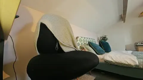 Миниатюра в прямом эфире для level_devil