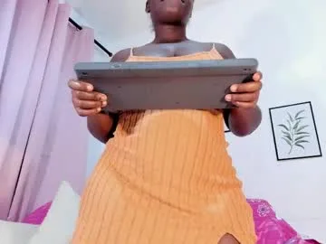 lexxa_w live stage