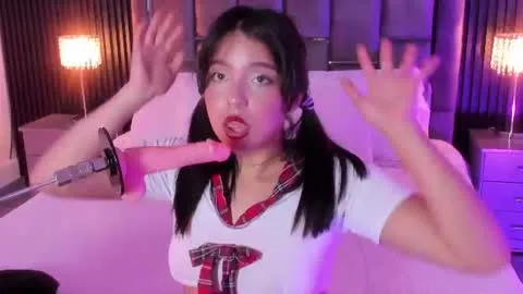 leylablaze のライブサムネイル