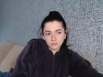 liana_diva live stage
