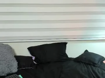 lil_maddie live stage