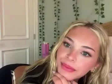 lilianjade live stage