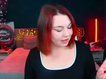 lilumytrend live stage