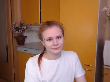 lily_timid live stage