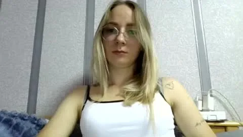 Live miniaturebillede til lina_touch