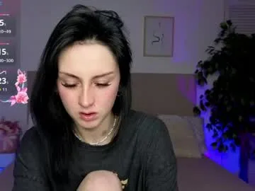 little1_molly live stage