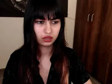 littleluciferrr live stage