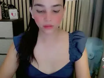 lovelylaiza live stage