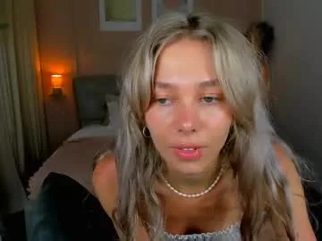 lulualise live stage