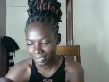 luo_queen live stage