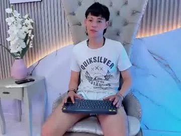 luucky_strike live stage