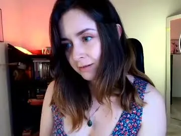 madelamee live stage