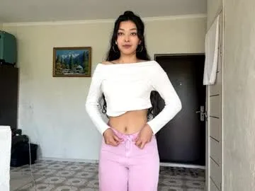 madelinepanagos live stage