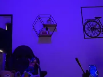 marce_hill live stage