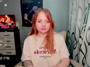 marcelinepeach live stage