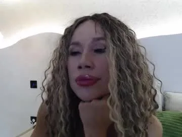 marrylouanne live stage