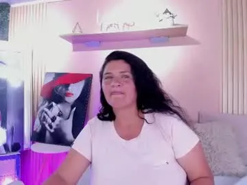 martinamilff live stage