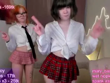 mary_backerr live stage