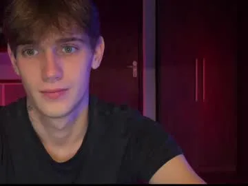 mason_gallagher live stage