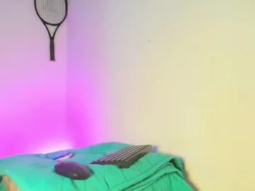 maxi_and_evan live stage