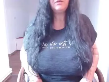 mayabbw50tits live stage