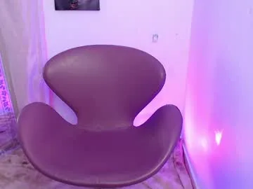meganlk live stage