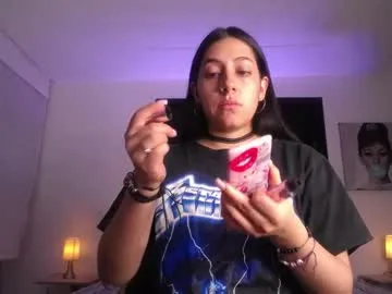 melanny_petite live stage