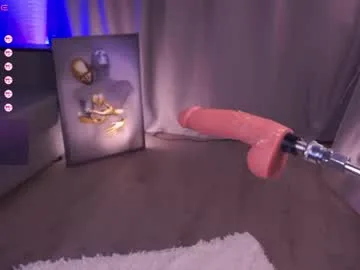 mentallymonika live stage