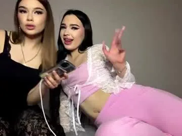 meowangels live stage