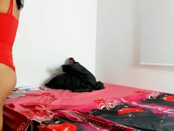 mia_petite13 live stage