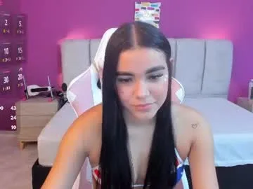 mia_pinkyy_ live stage