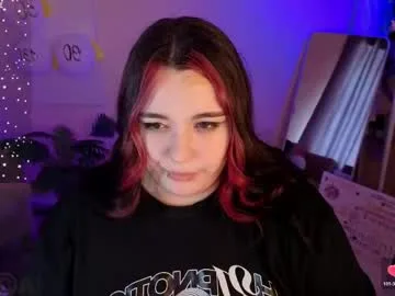 mia_r0ss live stage
