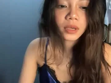 mia_syd live stage