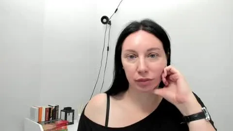 Live miniaturebillede til miaalluring