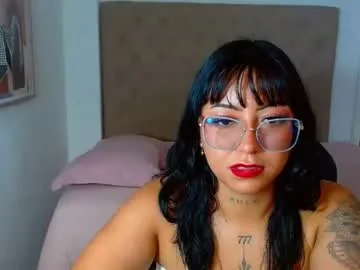 Photo of miathickxox