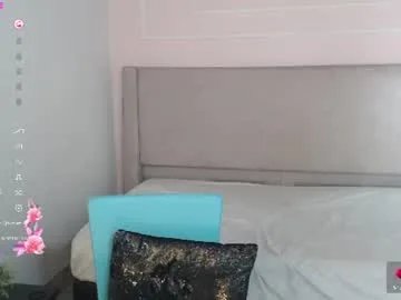 miaturner8 live stage