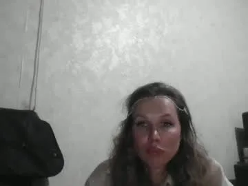 mikaela_well live stage