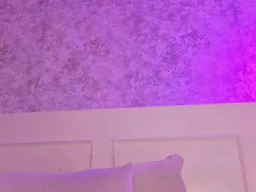 mimi_morgan live stage