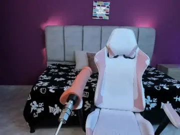 miss_kloee live stage