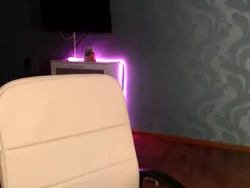 molli_and_tom live act