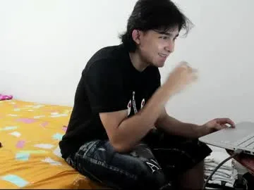 monky_0002 live stage