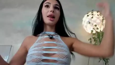 Live thumbnail for moonsshard