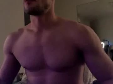 mr_th0m live stage