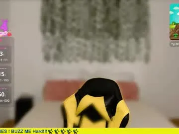 naram00n live stage