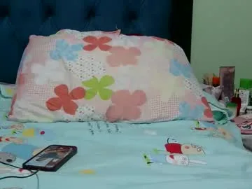 nastybella_1 live stage