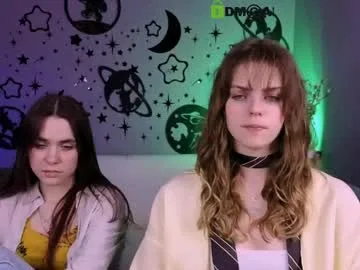 naya_may live stage