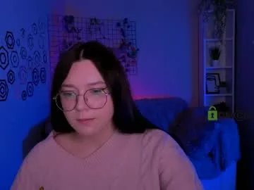 nymiraa live stage