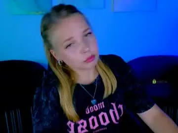 olivia_kit live stage